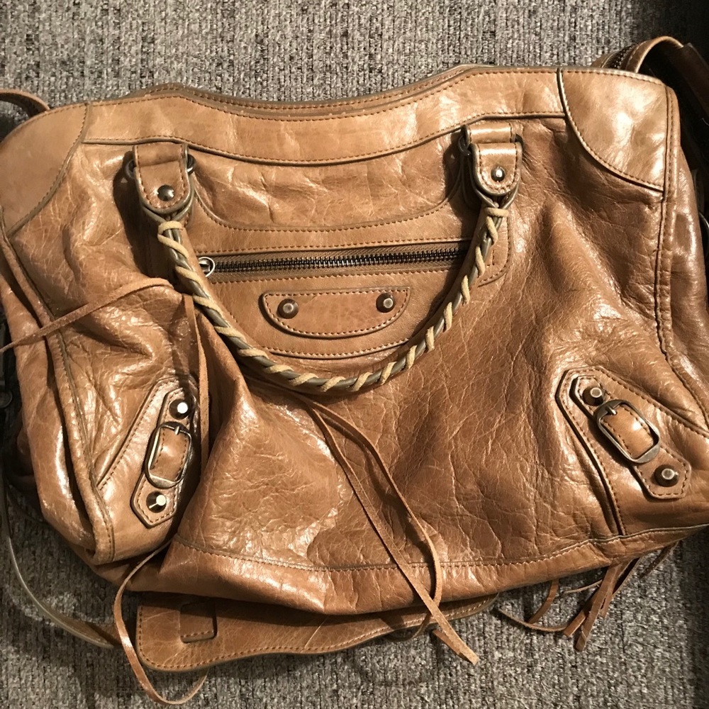 Motorcycle satchel